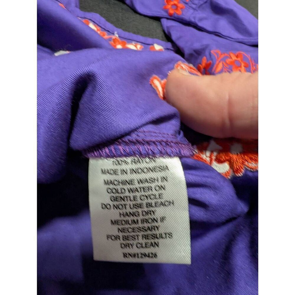 Escapada Purple Tunic Top Red/Orange Floral Embroidery Women’s Size Small - Picture 4 of 5